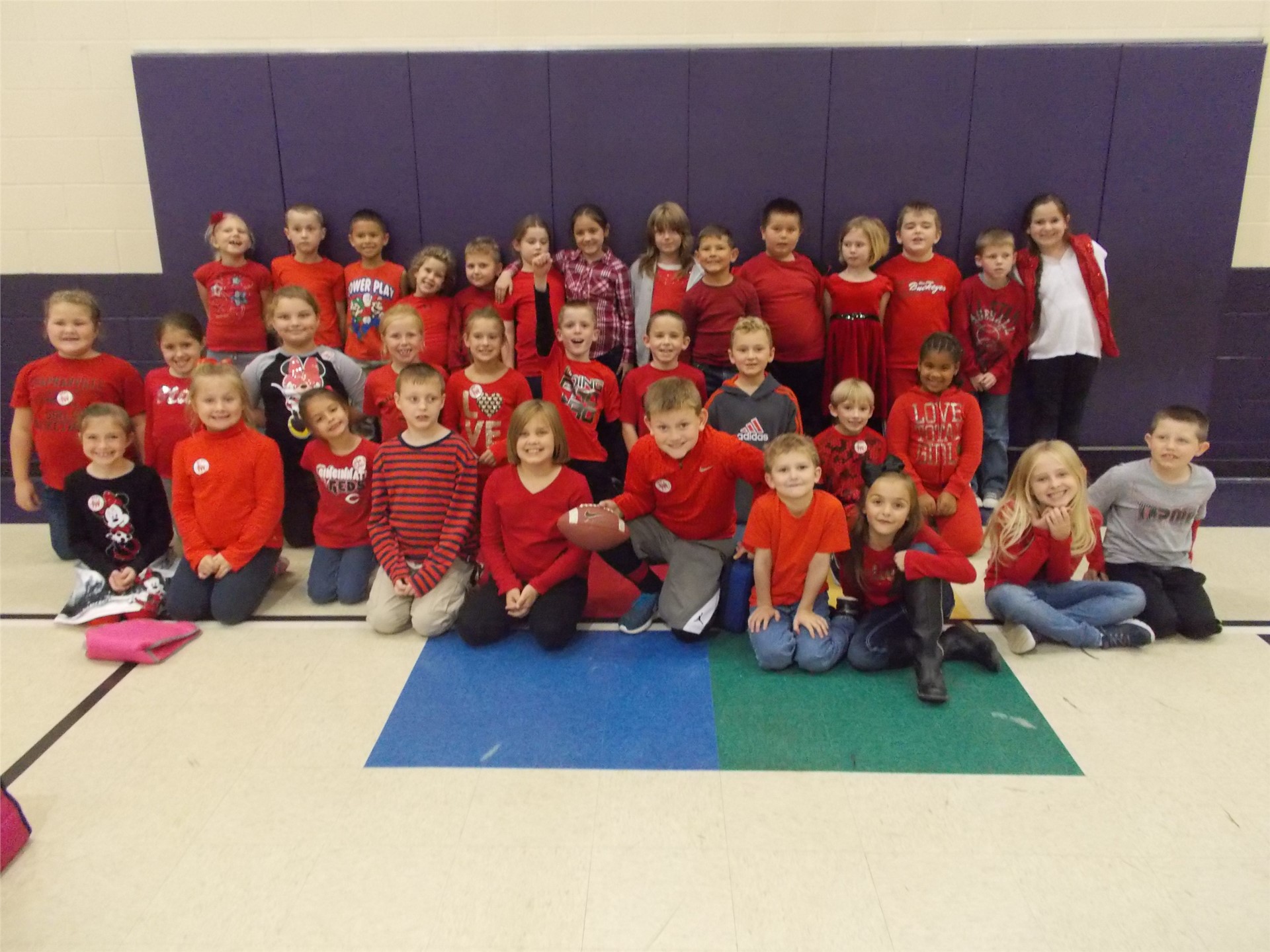 'RED'y to Live a Drug Free Life! Red Day