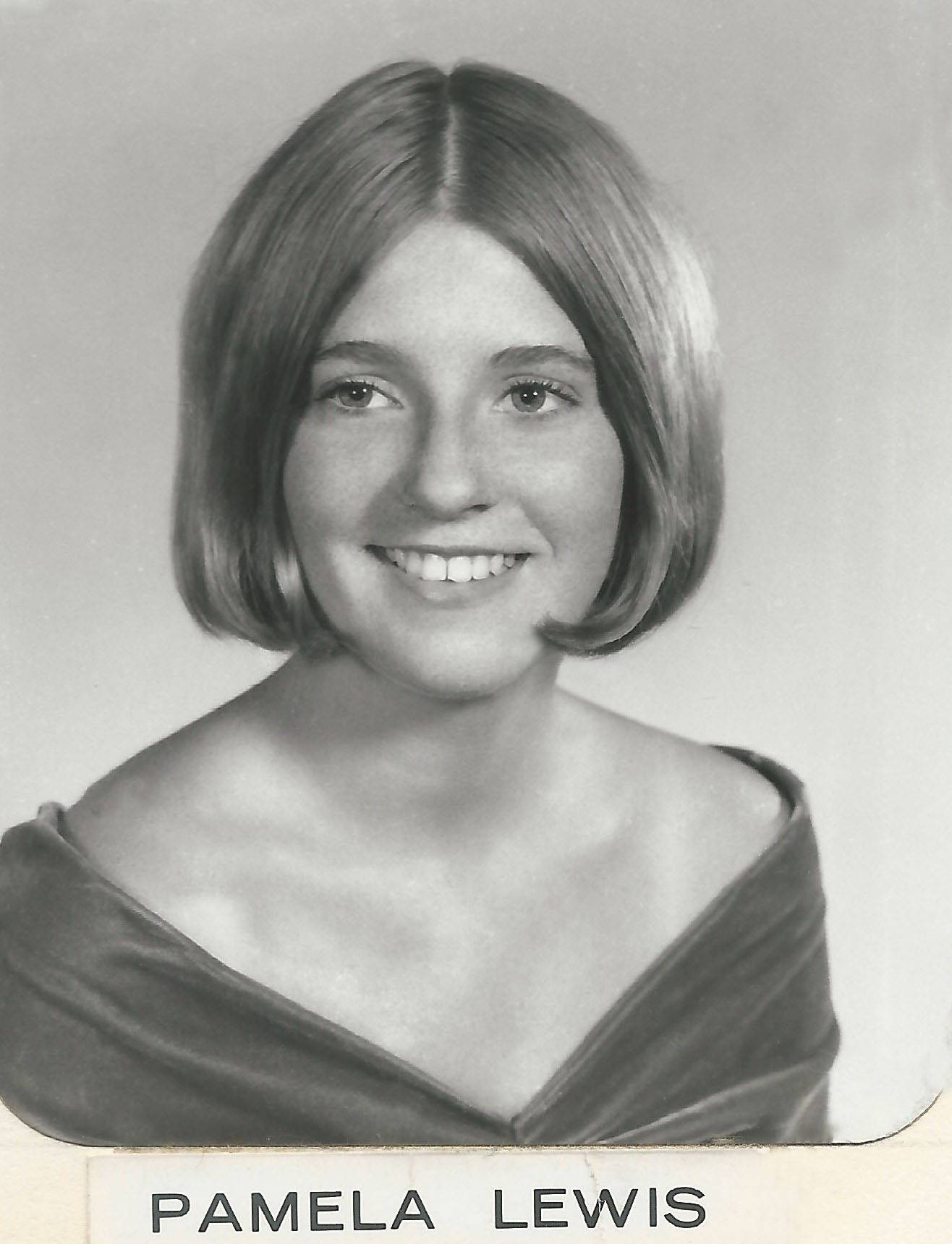 Pamela Lewis