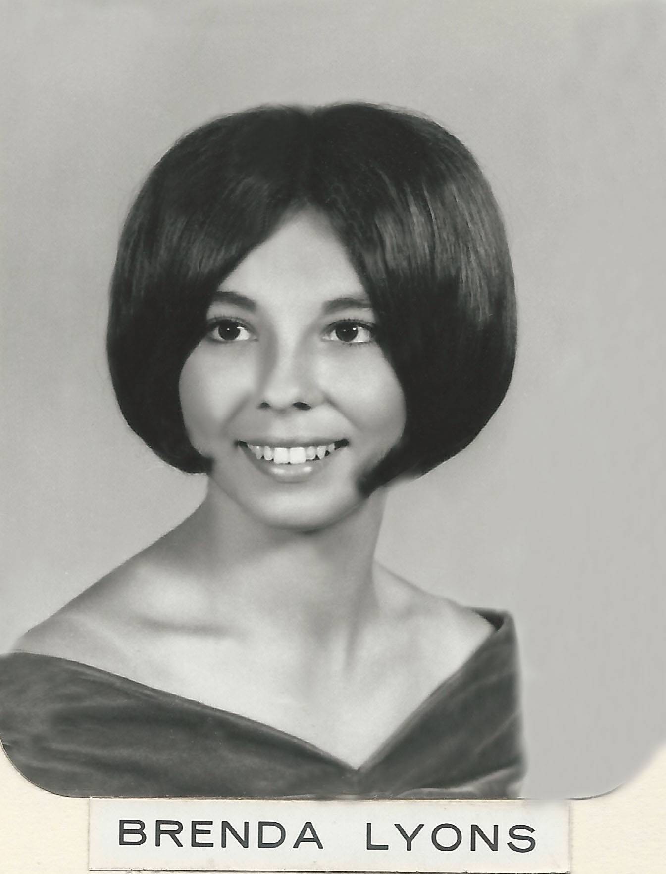 Brenda Lyons