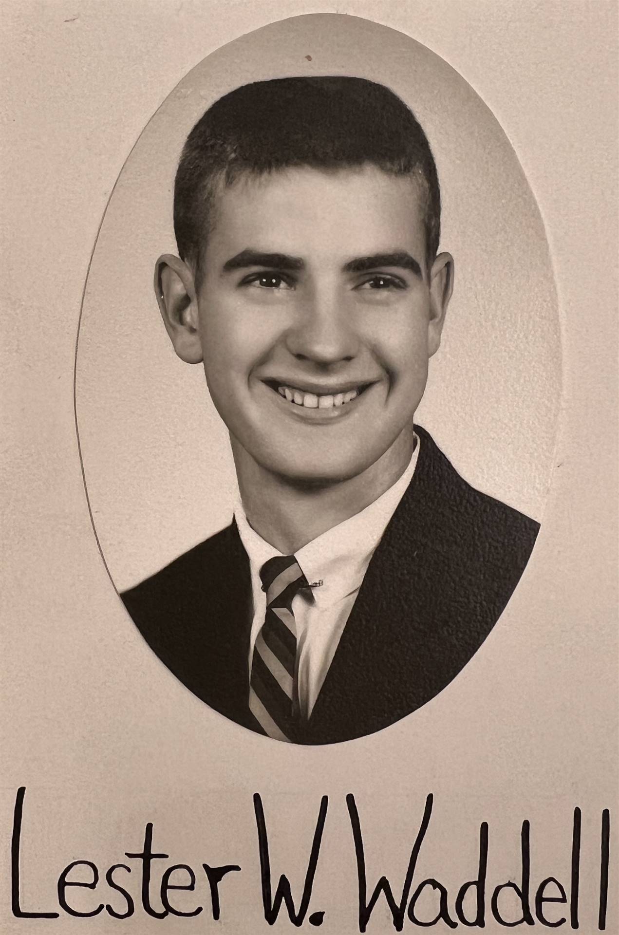 Lester W Waddell