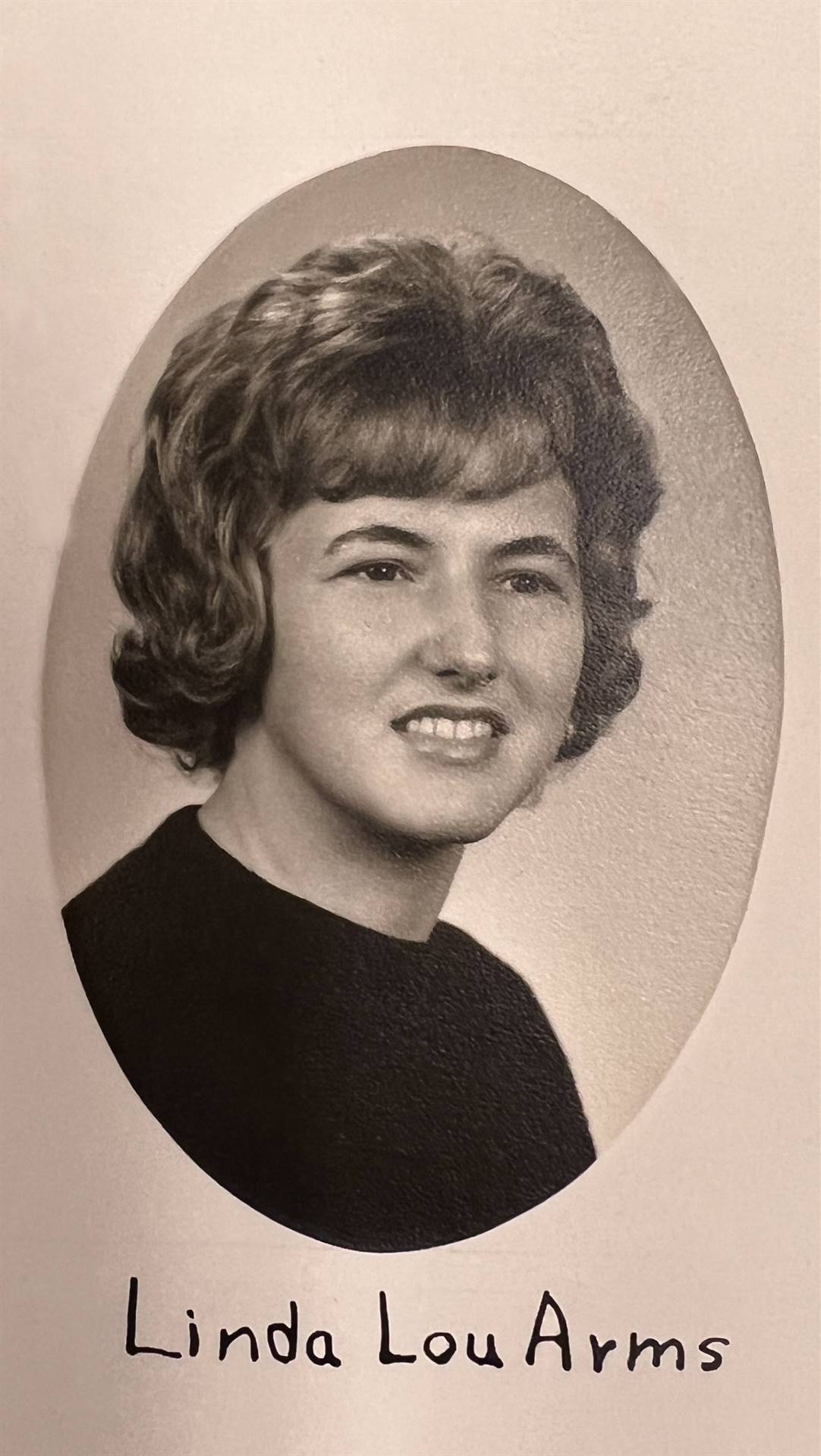 Linda Lou Arms
