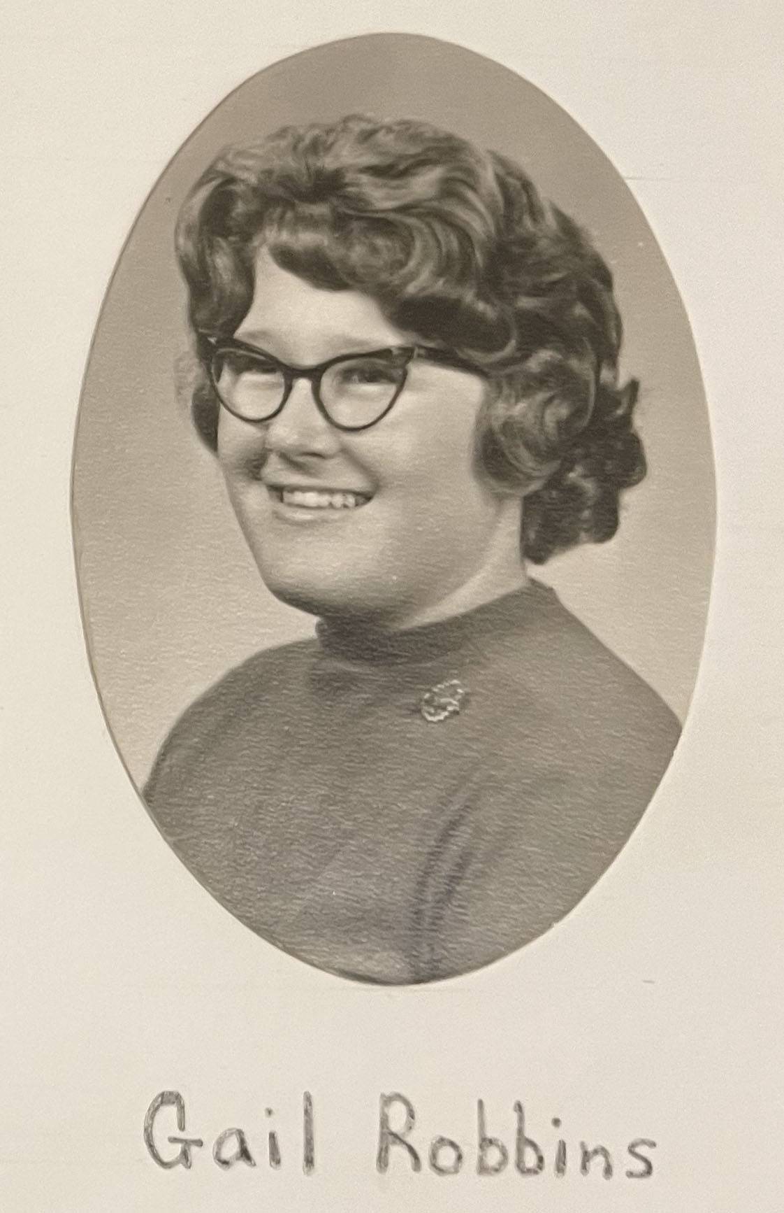 Gail Robbins